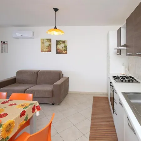 Apartament Ena Living *